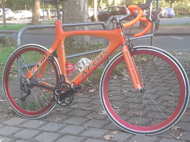 Aegis Zaero Carbon mit custom wheels by goetherad Aegis Zaero Carbon - ready to race!